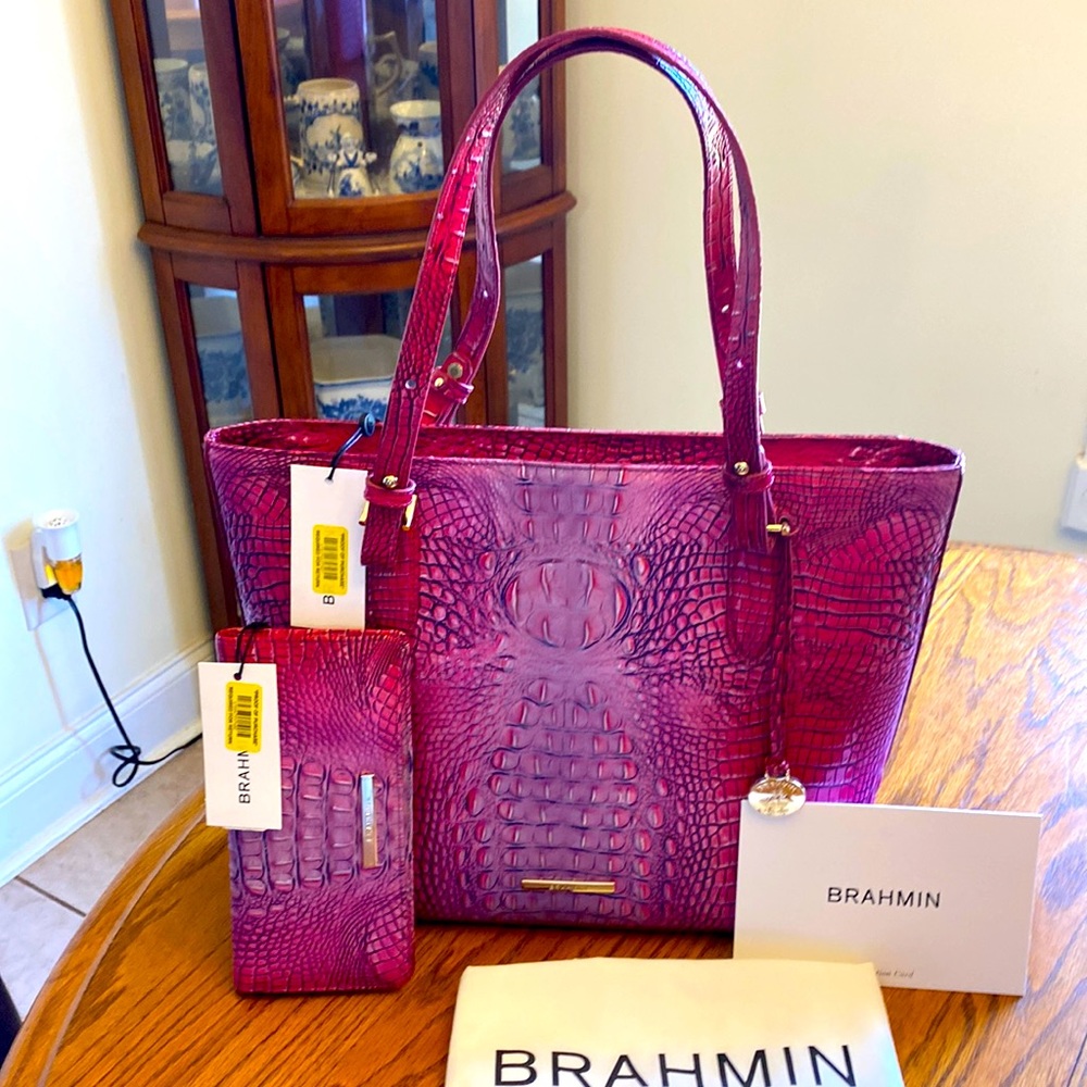 BRAHMIN Medium Misha and Ady Wallet NWT